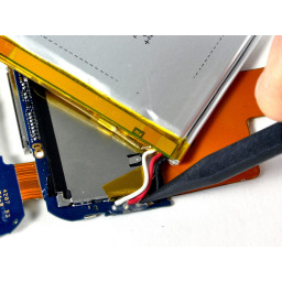 Замена батареи iPod Touch 1-го поколения